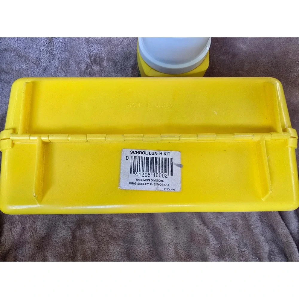 Vintage 1985 Cabbage Patch Kids Yellow Plastic Lunch Box with Thermos Set USA